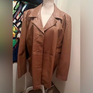 Vintage Xl Dialogue 100% leather jacket with 100% polyester lining